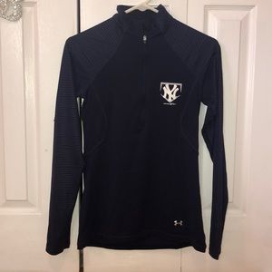❌Navy Blue Yankee Under Armour workout shirt❌